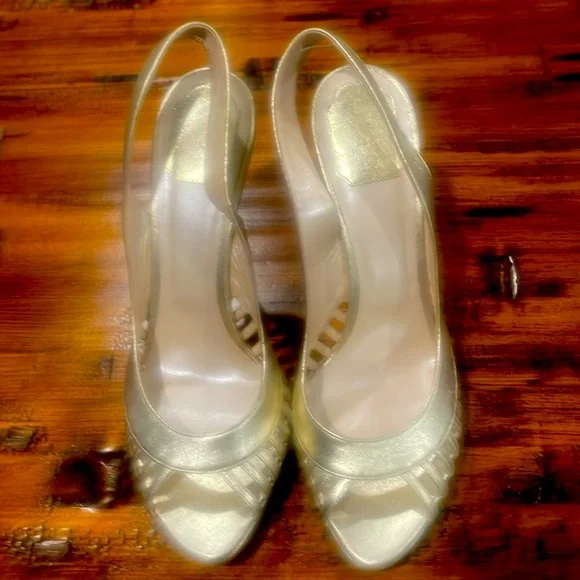 Christian Dior Whisper Slingback Heels - Picture 2 of 6